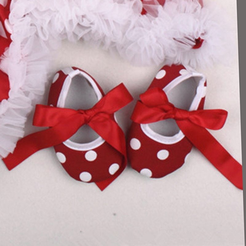 Four-piece Newborn Clothing Set Baby