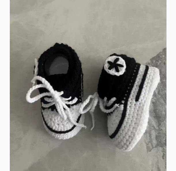 Hand-knitted Baby Infant Bootees